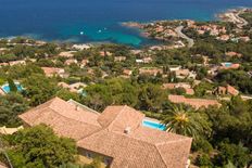 Villa in vendita a Les Issambres Provenza-Alpi-Costa Azzurra Var