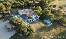 Prestigiosa casa in vendita Cuges-les-Pins, Provenza-Alpi-Costa Azzurra