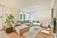 Prestigioso appartamento di 63 m² in vendita 124 Avenue Achille Peretti, Neuilly-sur-Seine, Île-de-France