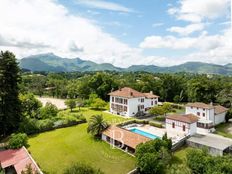 Casa di lusso in vendita a Urrugne Nouvelle-Aquitaine Pirenei atlantici