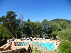 Casa di lusso in vendita a Grimaud Provenza-Alpi-Costa Azzurra Var