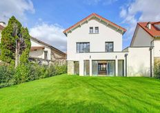 Casa di lusso in vendita a Le Chesnay Île-de-France Yvelines