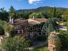 Casa di lusso in vendita a Bagnols-en-Forêt Provenza-Alpi-Costa Azzurra Var