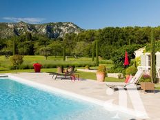 Prestigioso casale di 300 mq in affitto Saint-Rémy-de-Provence, Provenza-Alpi-Costa Azzurra