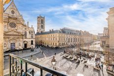 Appartamento in vendita a Sorbonne, Jardin des Plantes, Saint-Victor Île-de-France Parigi