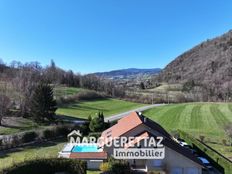 Villa in vendita a La Tour Alvernia-Rodano-Alpi Alta Savoia