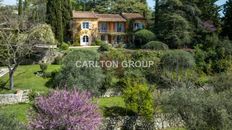 Prestigioso casale di 415 mq in vendita Châteauneuf-Grasse, Provenza-Alpi-Costa Azzurra