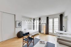 Appartamento di prestigio di 35 m² in vendita Tour Eiffel, Invalides – Ecole Militaire, Saint-Thomas d’Aquin, Francia