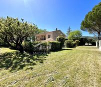 Casa di lusso in vendita a Saint-Saturnin-lès-Apt Provenza-Alpi-Costa Azzurra Vaucluse