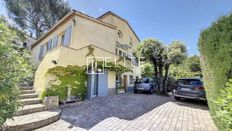 Prestigiosa casa in vendita Grasse, Provenza-Alpi-Costa Azzurra