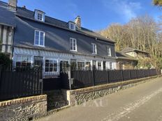 Casa di lusso in vendita Pont-l\'Évêque, Francia