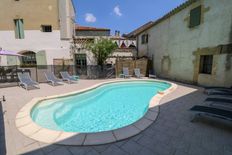 Palazzo di 548 m² in vendita Uzès, Francia