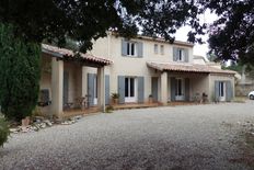 Prestigiosa casa di 160 mq in vendita Venasque, Francia