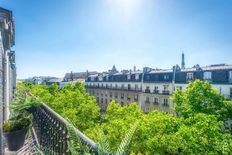 Prestigioso appartamento di 136 m² in vendita Tour Eiffel, Invalides – Ecole Militaire, Saint-Thomas d’Aquin, Parigi, Île-de-France