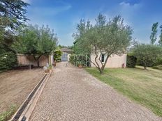 Villa in vendita a Le Val Provenza-Alpi-Costa Azzurra Var