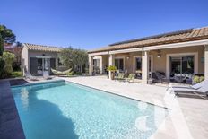 Prestigiosa casa di 215 mq in vendita Saint-Rémy-de-Provence, Francia