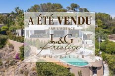 Prestigiosa villa di 200 mq in vendita Mandelieu-la-Napoule, Provenza-Alpi-Costa Azzurra