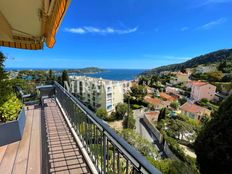 Appartamento di lusso di 100 m² in vendita Villefranche-sur-Mer, Francia