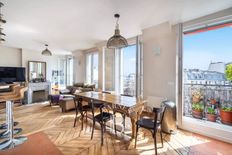 Appartamento in vendita a Montmartre, Abbesses, Grandes-Carrières Île-de-France Parigi