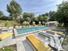 Casa di 300 mq in affitto Saint-Rémy-de-Provence, Provenza-Alpi-Costa Azzurra