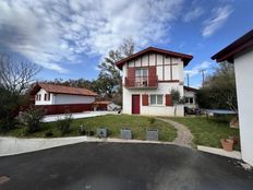 Casa di lusso in vendita a Saint-Pée-sur-Nivelle Nouvelle-Aquitaine Pirenei atlantici