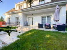 Casa di lusso in vendita a Le Raincy Île-de-France Seine-Saint-Denis