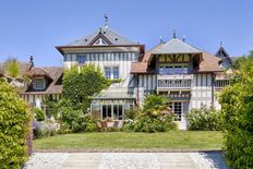 Prestigiosa casa di 355 mq in affitto Deauville, Francia