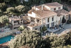 Casa di 330 mq in vendita La Cadière-d\'Azur, Provenza-Alpi-Costa Azzurra