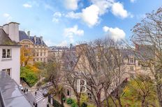 Appartamento in vendita a Saint-Germain, Odéon, Monnaie Île-de-France Parigi