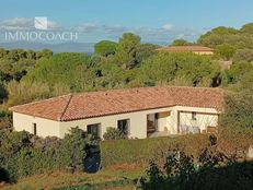 Villa in vendita a Hyères Provenza-Alpi-Costa Azzurra Var