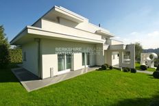 Villa in vendita a Cantù Lombardia Como