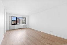 Prestigioso appartamento di 58 m² in vendita New York, Stati Uniti