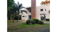 Casa di lusso in vendita a Ituzaingó Buenos Aires Partido de Ituzaingó