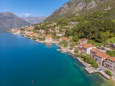 Casa Unifamiliare in vendita a Cattaro Kotor 