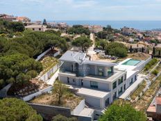 Prestigiosa villa di 788 mq in vendita Teià, Spagna