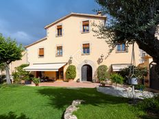 Prestigiosa villa di 1100 mq in vendita Teià, Spagna