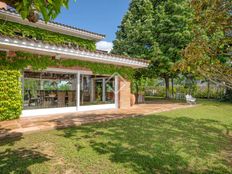 Prestigiosa villa di 259 mq in vendita Girona, Catalogna