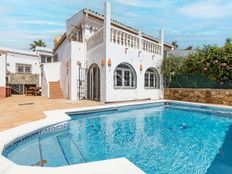 Villa in vendita a Castillo de la Duquesa Andalusia Málaga