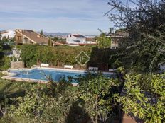 Prestigiosa villa di 300 mq in vendita Torrent, Comunità Valenciana