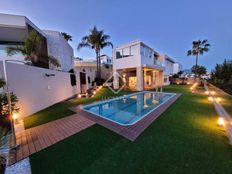 Esclusiva villa di 291 mq in vendita Marbella, Spagna