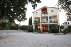 Albergo in vendita a Rovigno Istria Grad Rovinj