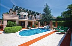 Villa in vendita a Parenzo Istria Grad Poreč