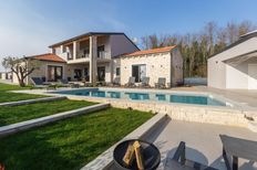 Villa in vendita a Parenzo Istria Grad Poreč