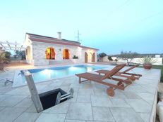 Villa in vendita a Brtonigla Istria Brtonigla-Verteneglio