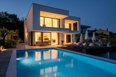 Villa in vendita a Veprinac Primorsko-Goranska Grad Opatija