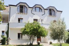 Albergo in vendita a Umago Istria Grad Umag