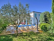 Albergo in vendita a Umago Istria Grad Umag