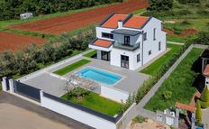 Villa in vendita a Parenzo Istria Grad Poreč