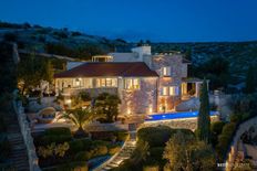 Villa in vendita a Brac Split-Dalmatia 