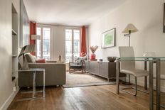 Appartamento di lusso di 61 m² in vendita Champs-Elysées, Madeleine, Triangle d’or, Parigi, Île-de-France